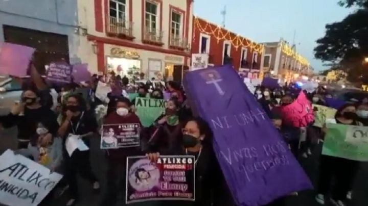 Familiares y amigos de Ebony Ortíz realizan marcha en Atlixco para exigir justicia