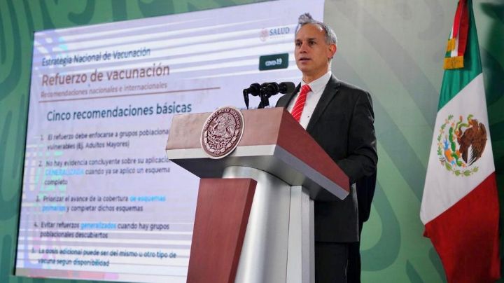 López-Gatell propone eliminar cuestionario de Covid en aeropuertos