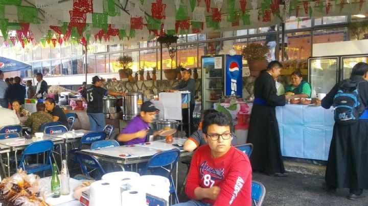 Feligreses saturan templos de Puebla por festejos guadalupanos