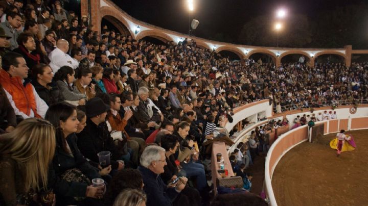 Autoridades municipales en Querétaro falsearon información sobre corridas de toros, acusan organizaciones animalistas