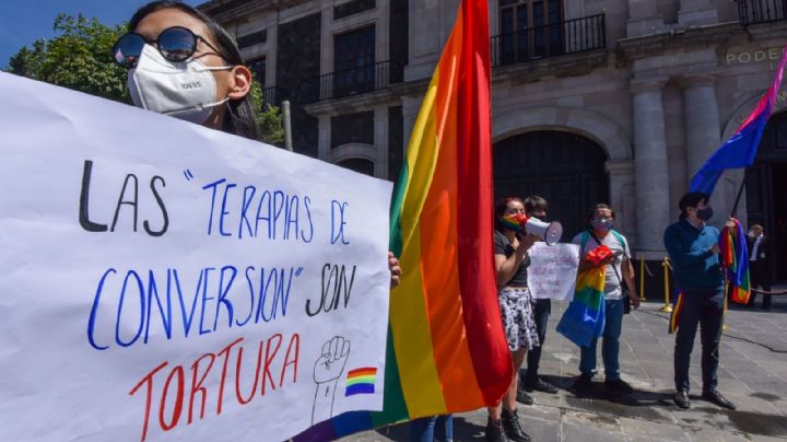 Urgen a legislar para abolir terapias de conversión sexual en Querétaro