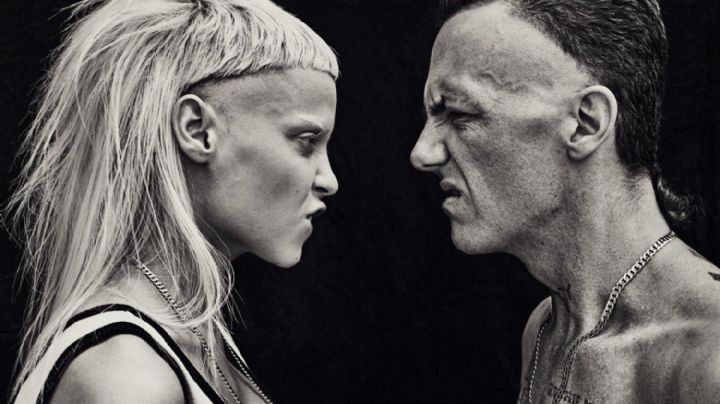 Hijo de "Die Antwoord" los acusa de abuso sexual y esclavitud