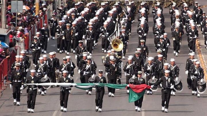 Por desfile del 5 de Mayo, hay modificaciones en rutas y la línea 1 del metrobús