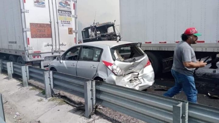 Carambola en autopista Puebla-Orizaba deja dos muertos y ocho heridos