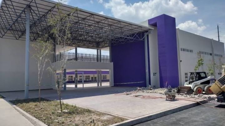 Sin certeza para estudiantes la Universidad de la Mujer, asegura la SEP