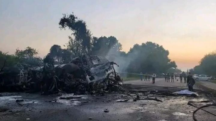 Accidente entre autobús y contenedor de combustible, en Tamaulipas dejó 18 muertos