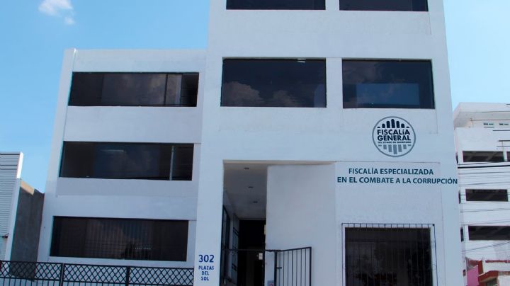 Por presunta corrupción detienen a jueza cívica de San Juan del Río