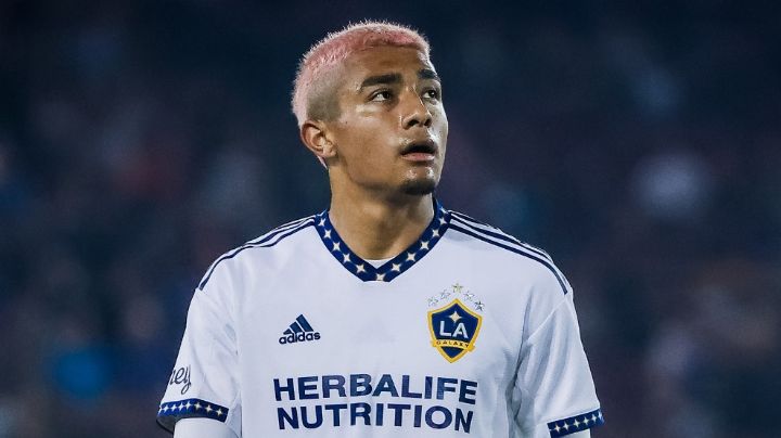 Julián Araujo, el mexicano que pudo haber llegado al FC Barcelona