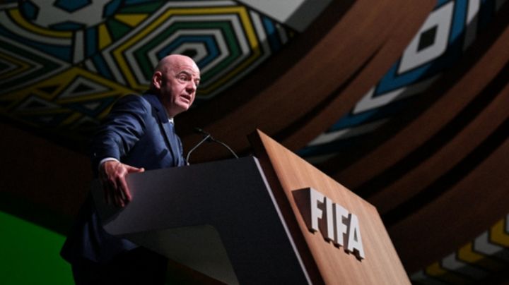 El presidente de la FIFA es reelegido para otro periodo