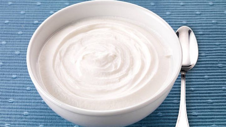 Las marcas de yogurt griego que ponen en riesgo tu salud, según Profeco