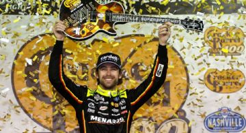 Ryan Blaney se impone en Nashville; Suárez avanza con fuerza rumbo al torneo de verano