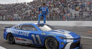Denny Hamlin ganó la AutoTrader EchoPark Automotive 400 en el Dover Motor Speedway